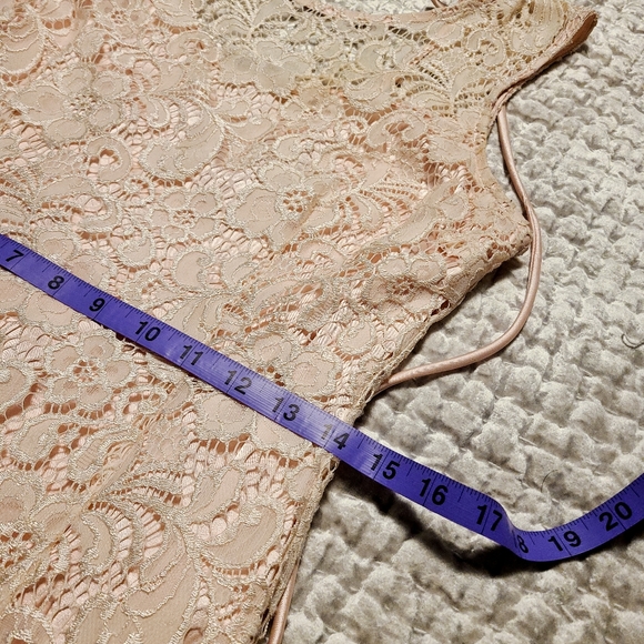 Peach lace over satin dress - Picture 8 of 9